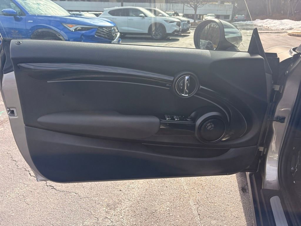 Used 2016 MINI Cooper S image 16