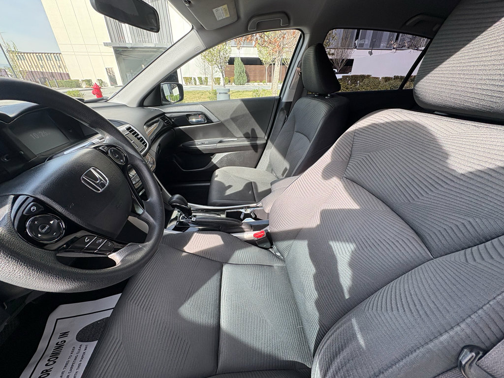 Used 2017 Honda Accord LX image 16