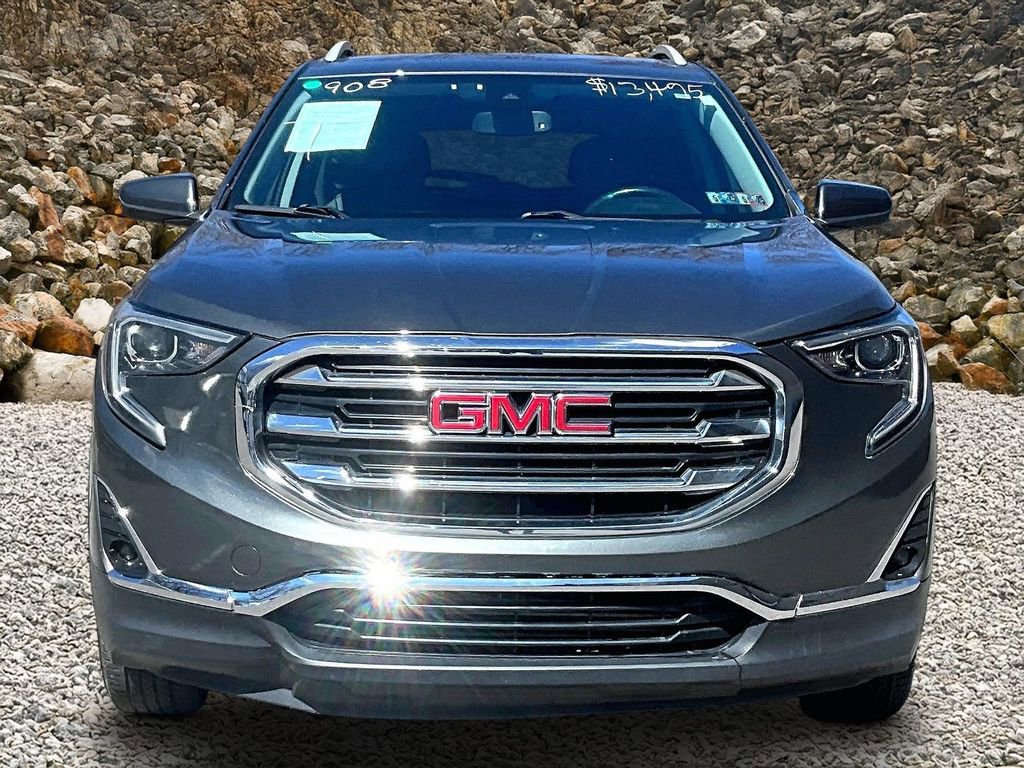Used 2020 GMC Terrain SLT image 3
