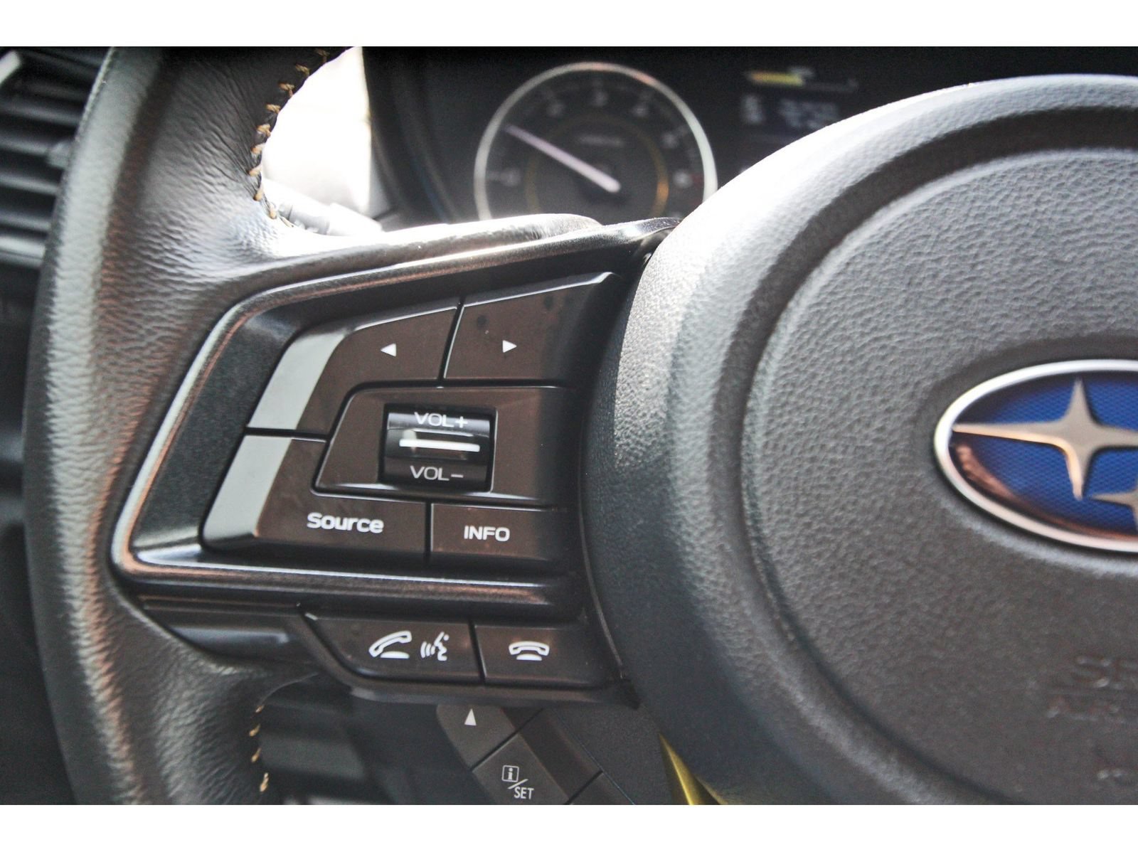 Used 2023 Subaru Crosstrek 2.5i Sport AWD/4WD image 22