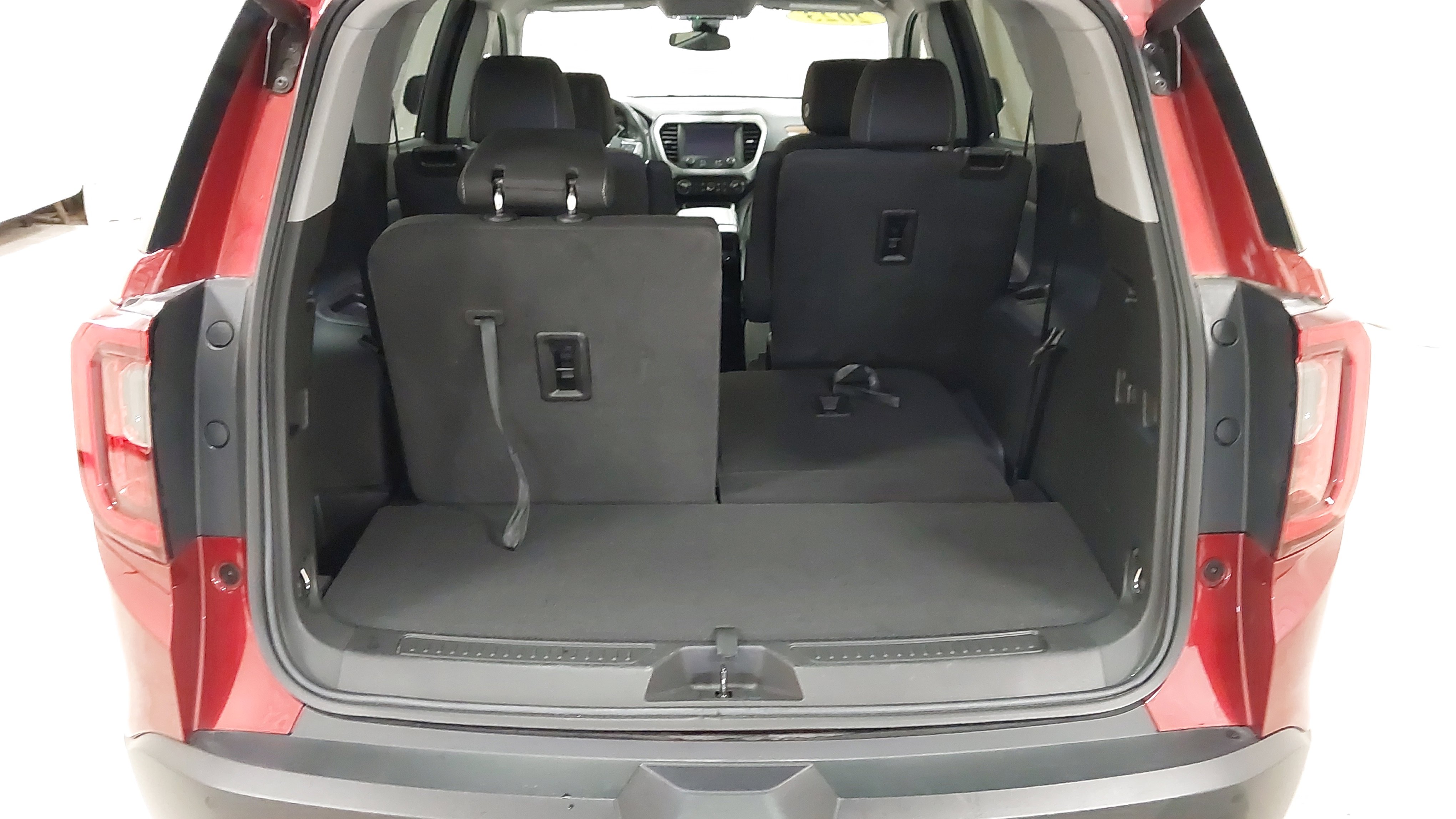 Used 2023 GMC Acadia SLE w/ Driver Convenience Package image 27