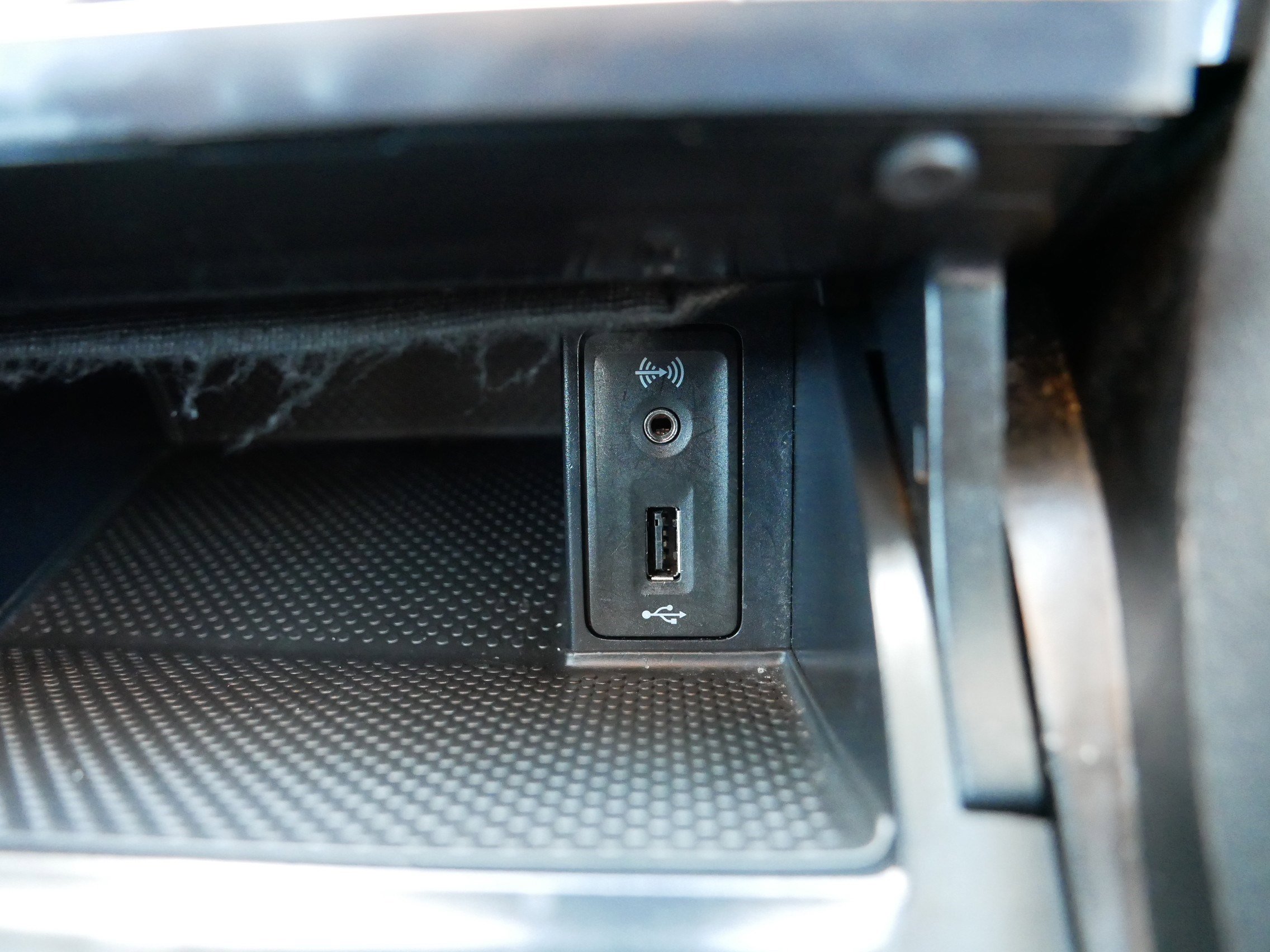 Used 2017 Volkswagen Golf SEL image 33