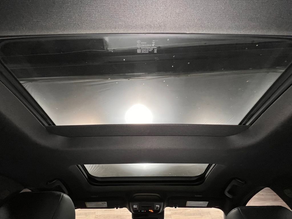 Used 2025 Cadillac CT5 Premium Luxury w/ Sun And Sound Package image 17