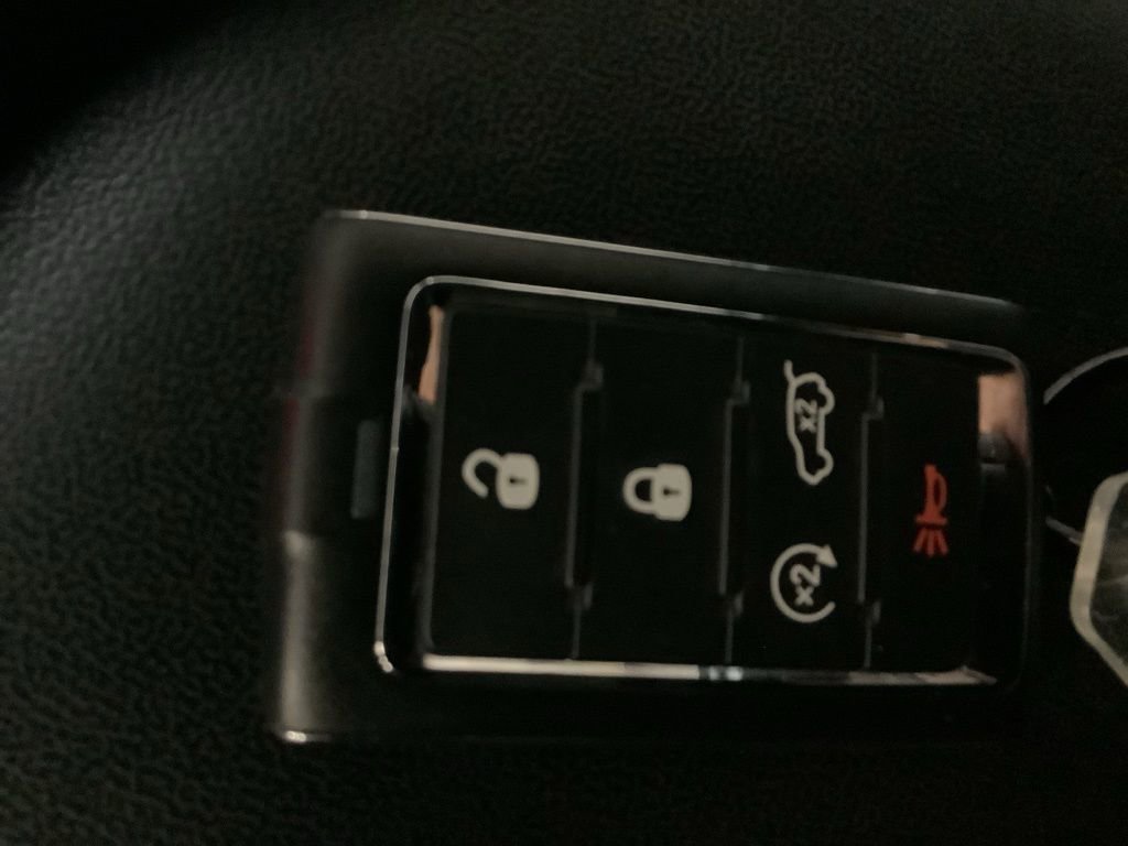 Used 2023 Jeep Grand Cherokee Altitude image 37