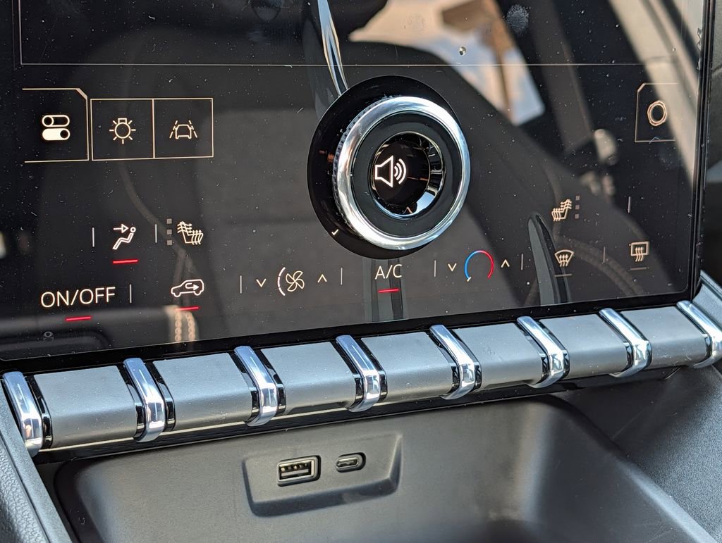 New 2026 GMC Terrain Elevation FWD image 43