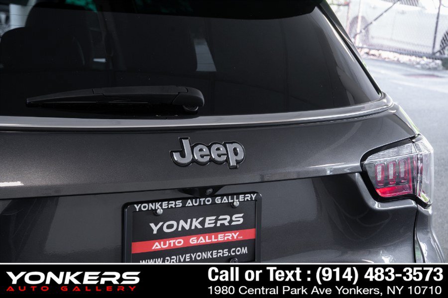 Used 2022 Jeep Compass Latitude AWD/4WD image 48