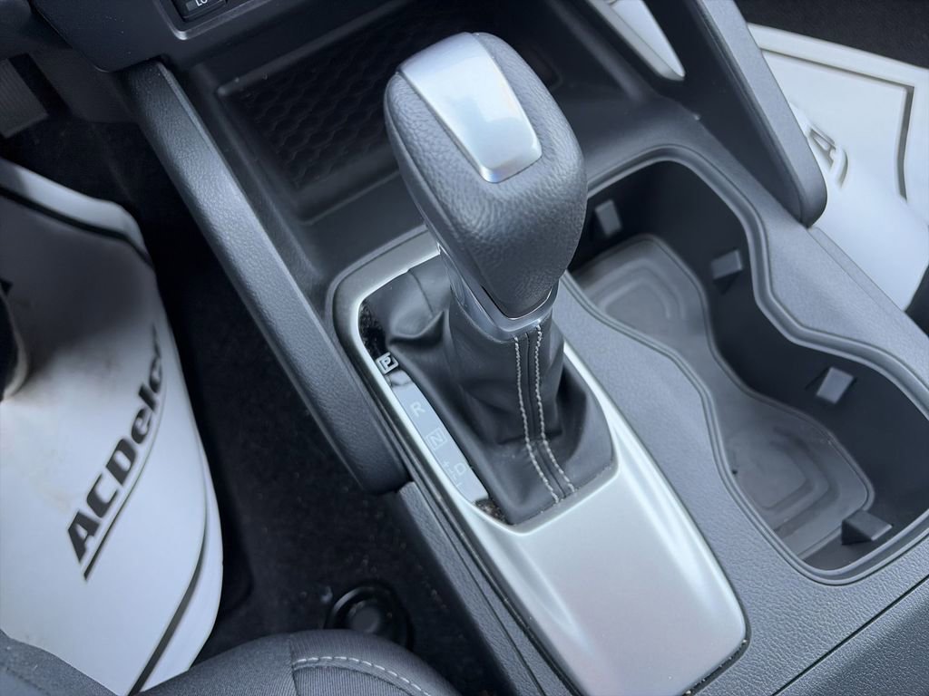 Used 2025 Nissan Frontier SV w/ SV Convenience Package image 25