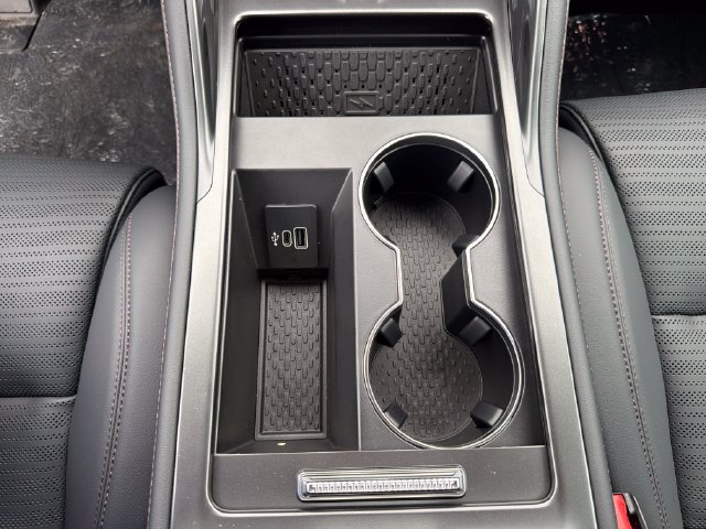 New 2026 Lincoln Nautilus Reserve AWD/4WD image 32