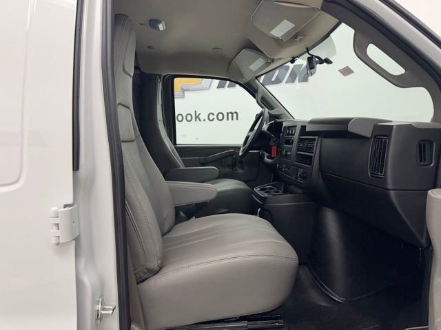 New 2025 Chevrolet Express 2500 w/ Driver Convenience Package image 26