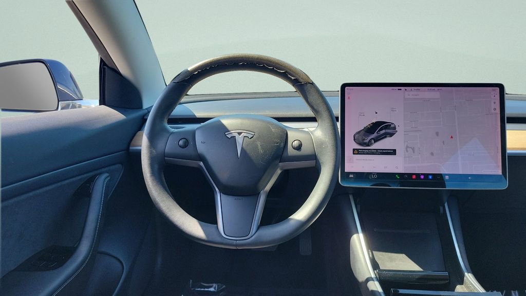 Used 2020 Tesla Model 3 Standard Range Plus RWD image 11