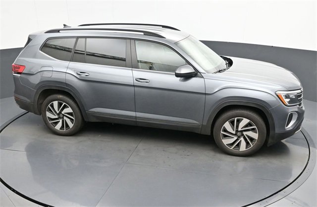 Used 2024 Volkswagen Atlas SE image 19