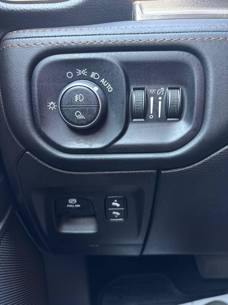 Used 2020 RAM 1500 Limited RWD image 23