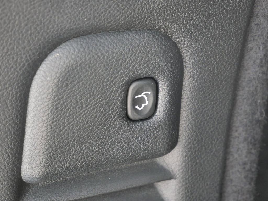 Used 2024 Dodge Durango R/T image 24