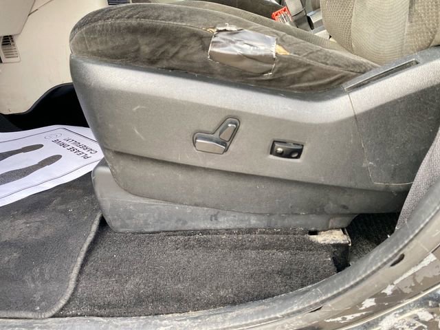 Used 2016 Dodge Grand Caravan SXT FWD image 25