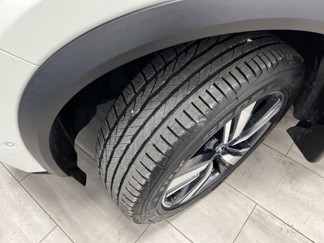 Used 2023 Nissan Rogue SL w/ SL Premium Package image 36