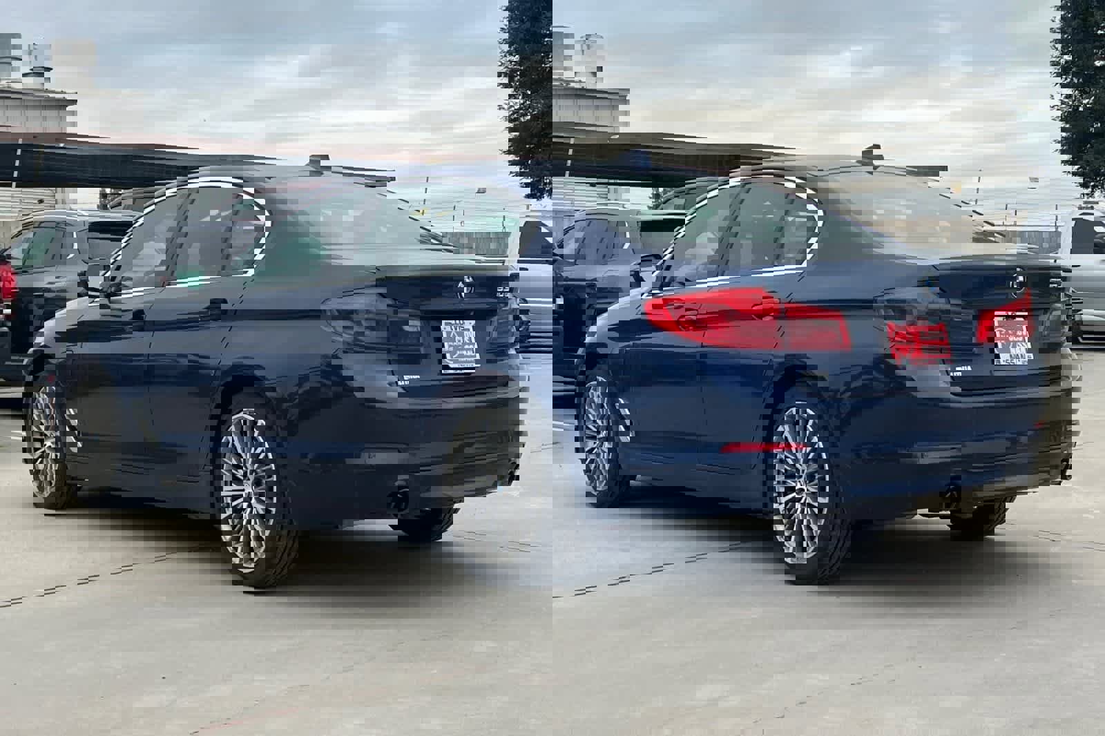 Used 2020 BMW 530e w/ Convenience Package image 7