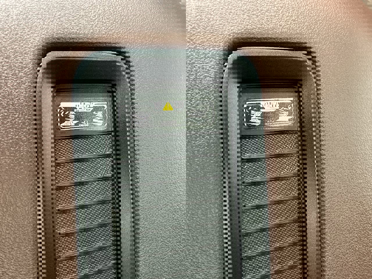 Used 2016 Chevrolet Silverado 2500 High Country w/ Duramax Plus Package image 25