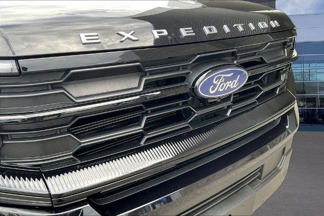 Used 2025 Ford Expedition Max Active RWD image 34