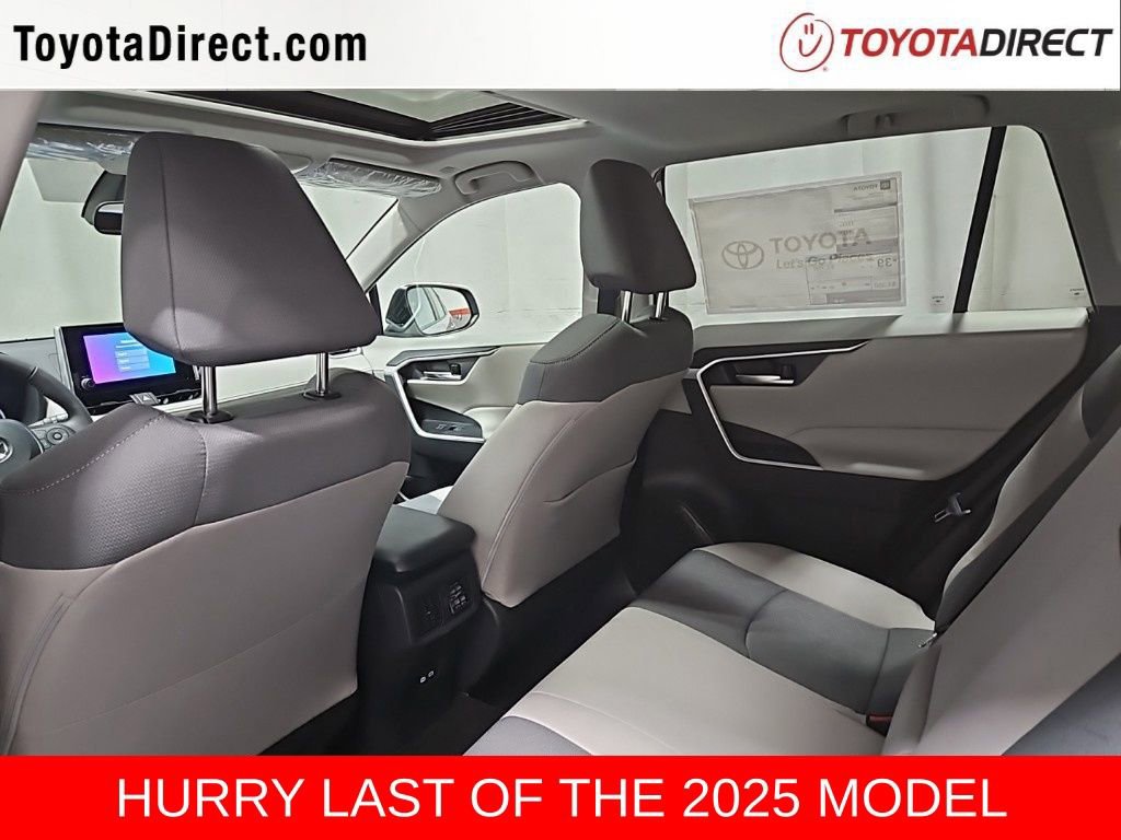 New 2025 Toyota RAV4 XLE image 21