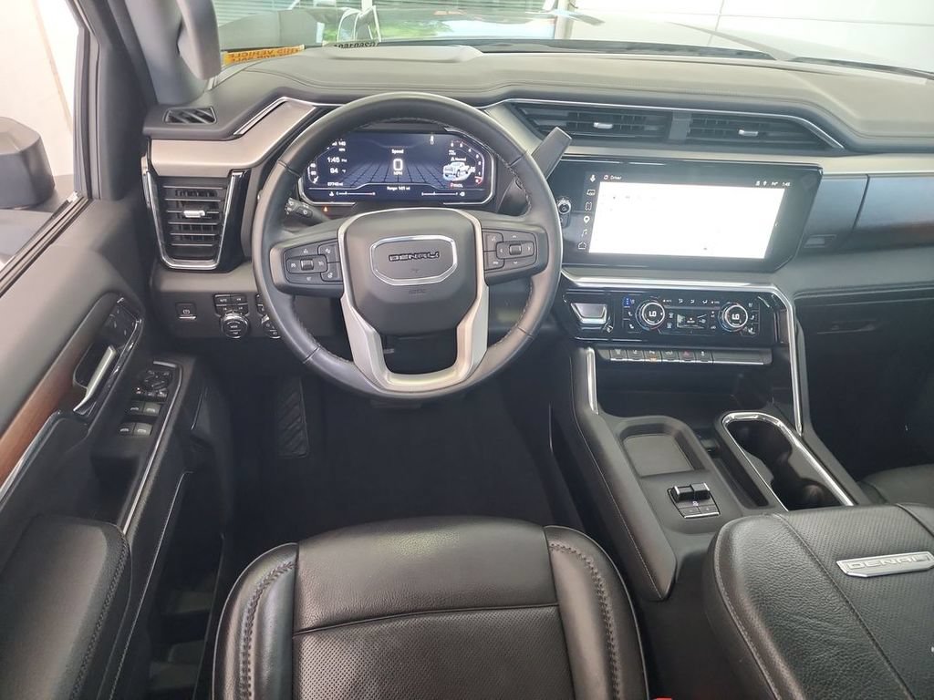Certified 2024 GMC Sierra 3500 Denali w/ Denali Reserve Package AWD/4WD image 10