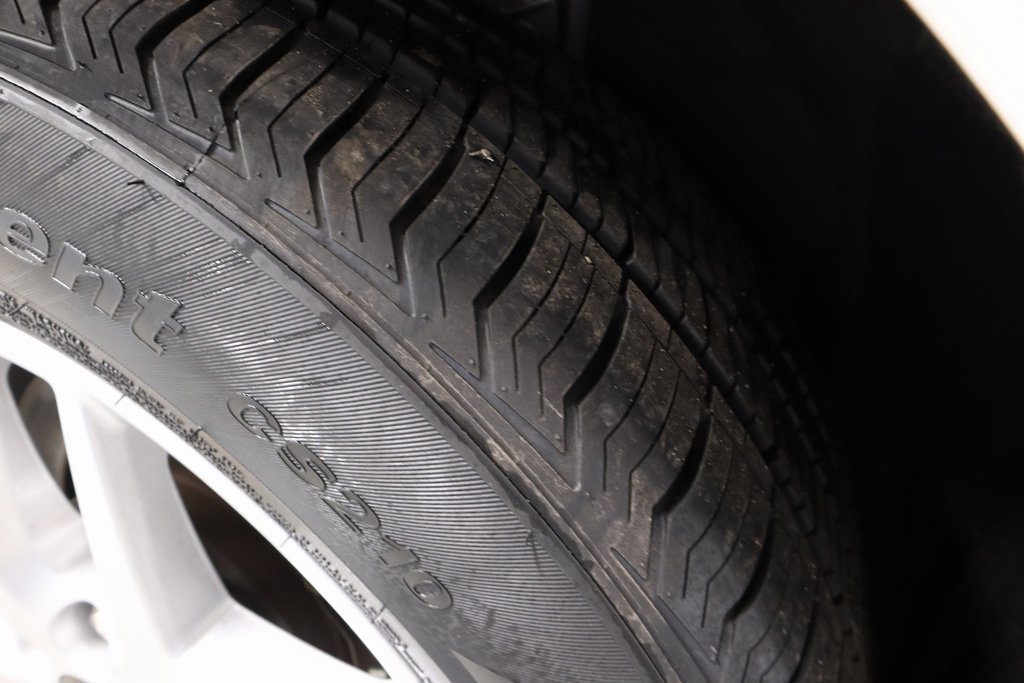 Certified 2024 Ford Edge SEL image 20