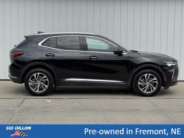 Certified 2022 Buick Envision Essence w/ Technology Package I AWD/4WD image 3