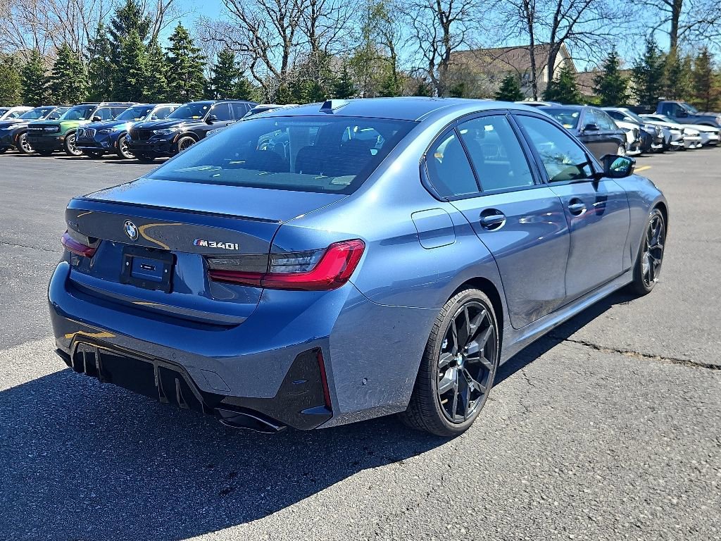 Certified 2025 BMW M340i xDrive AWD/4WD image 4