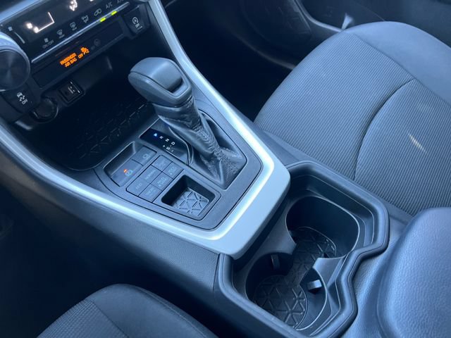 Used 2019 Toyota RAV4 LE w/ All Weather Liner Package AWD/4WD image 25
