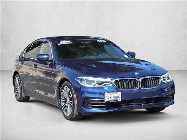 Used 2019 BMW 540i w/ Executive Package RWD image 3