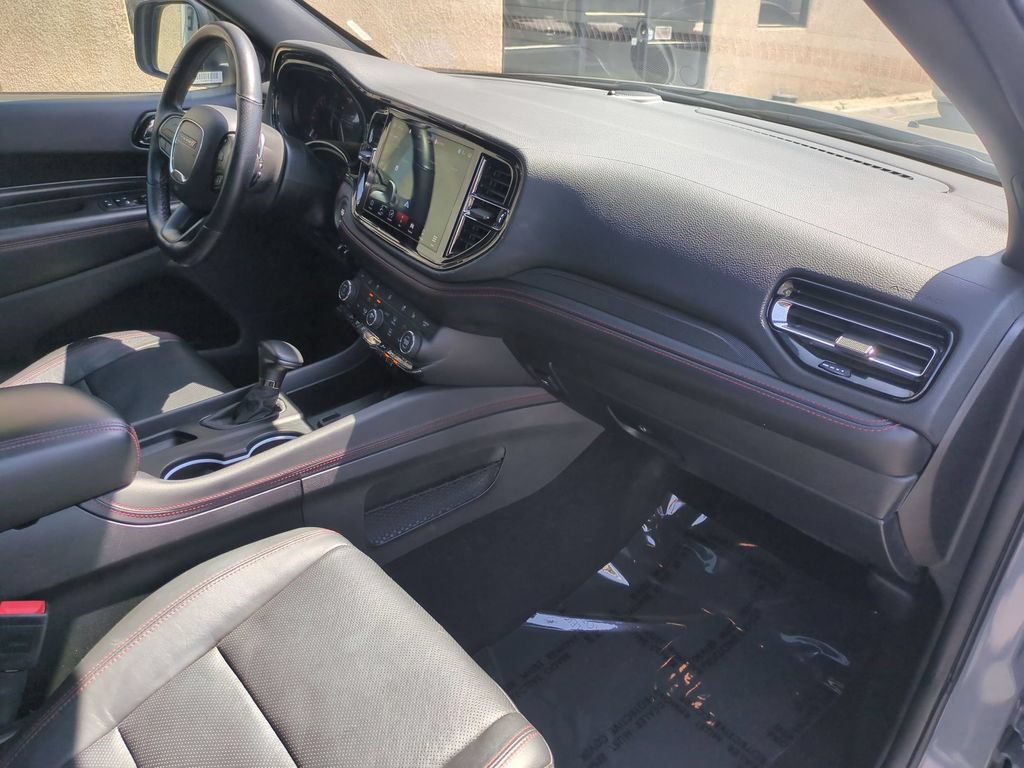 Used 2025 Dodge Durango GT AWD/4WD image 32