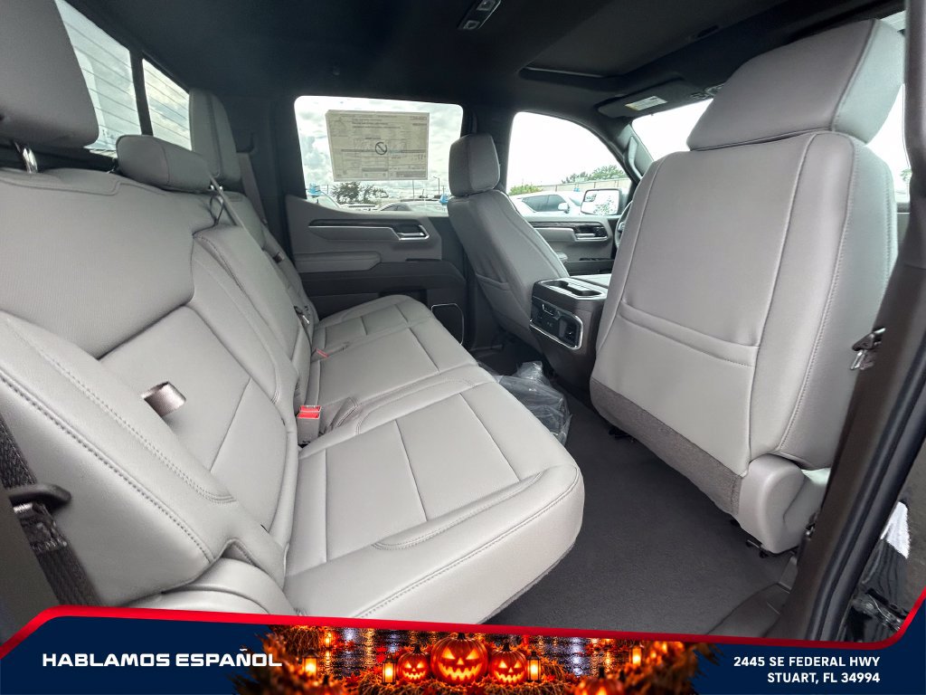 New 2026 GMC Sierra 1500 SLT w/ SLT Premium Package AWD/4WD image 16