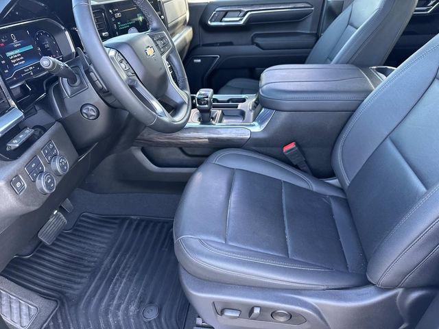 Used 2024 Chevrolet Silverado 1500 LTZ w/ Technology Package image 21