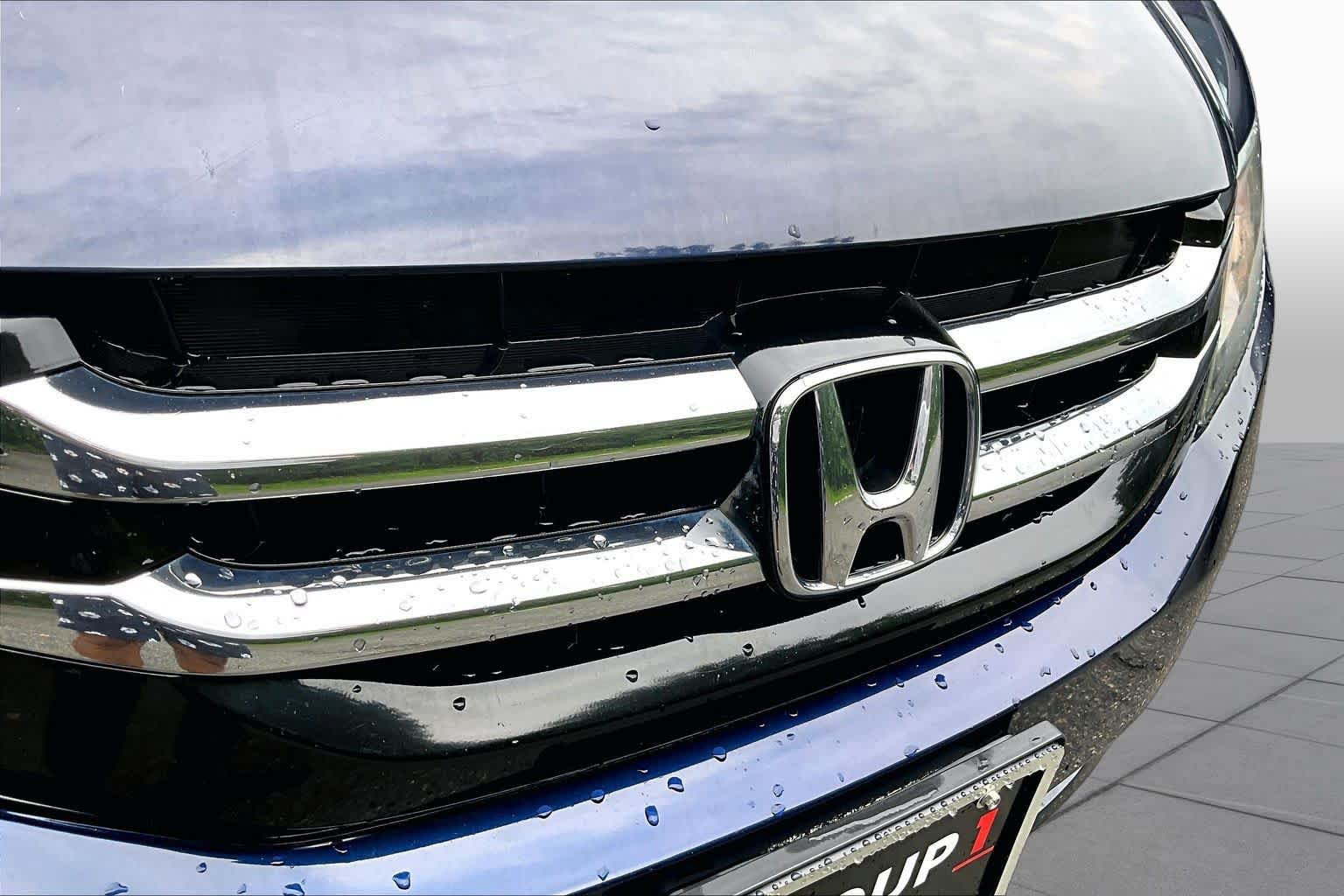Used 2016 Honda Odyssey SE image 28