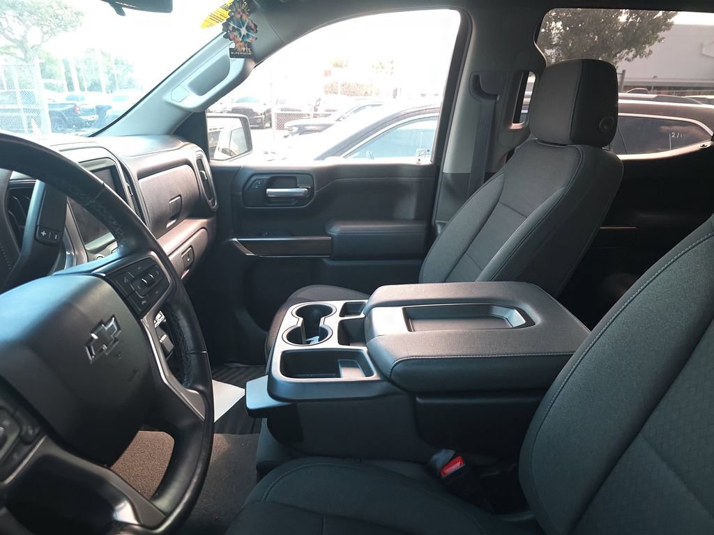 Used 2021 Chevrolet Silverado 1500 RST image 11