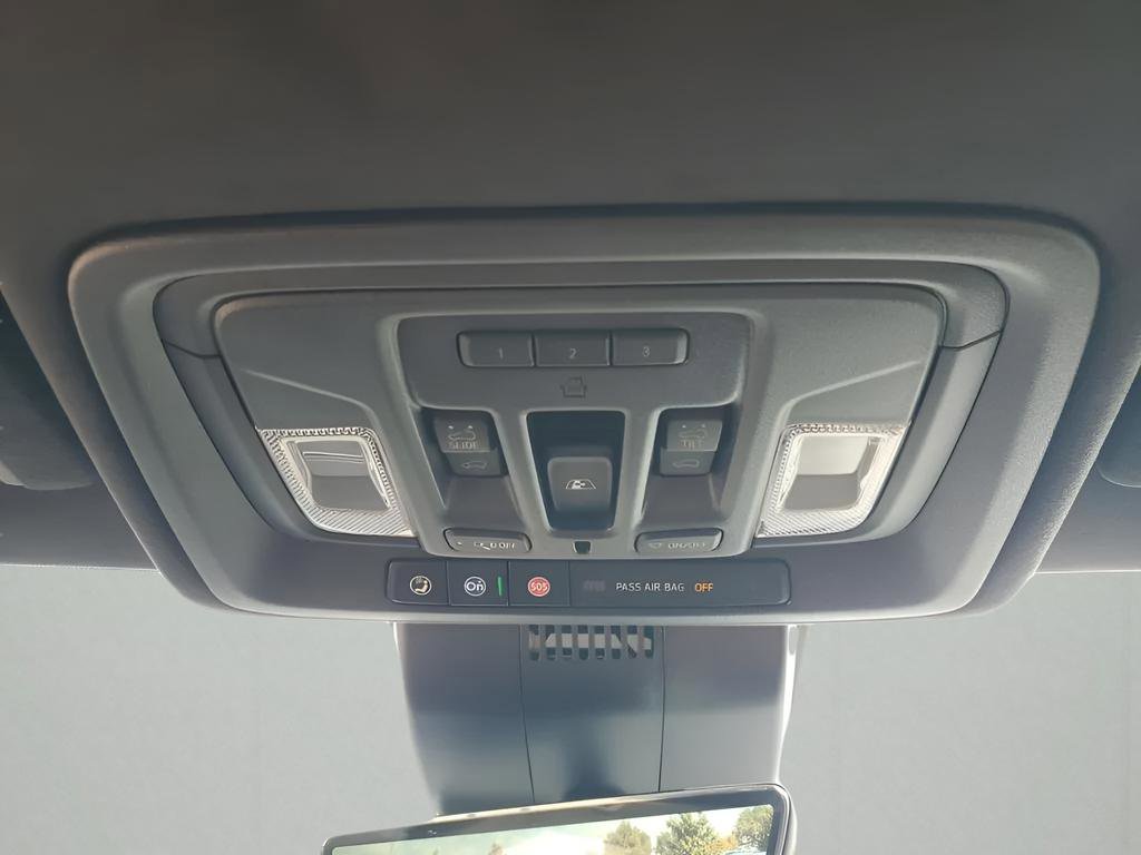 New 2026 GMC Sierra 3500 Denali Ultimate image 14