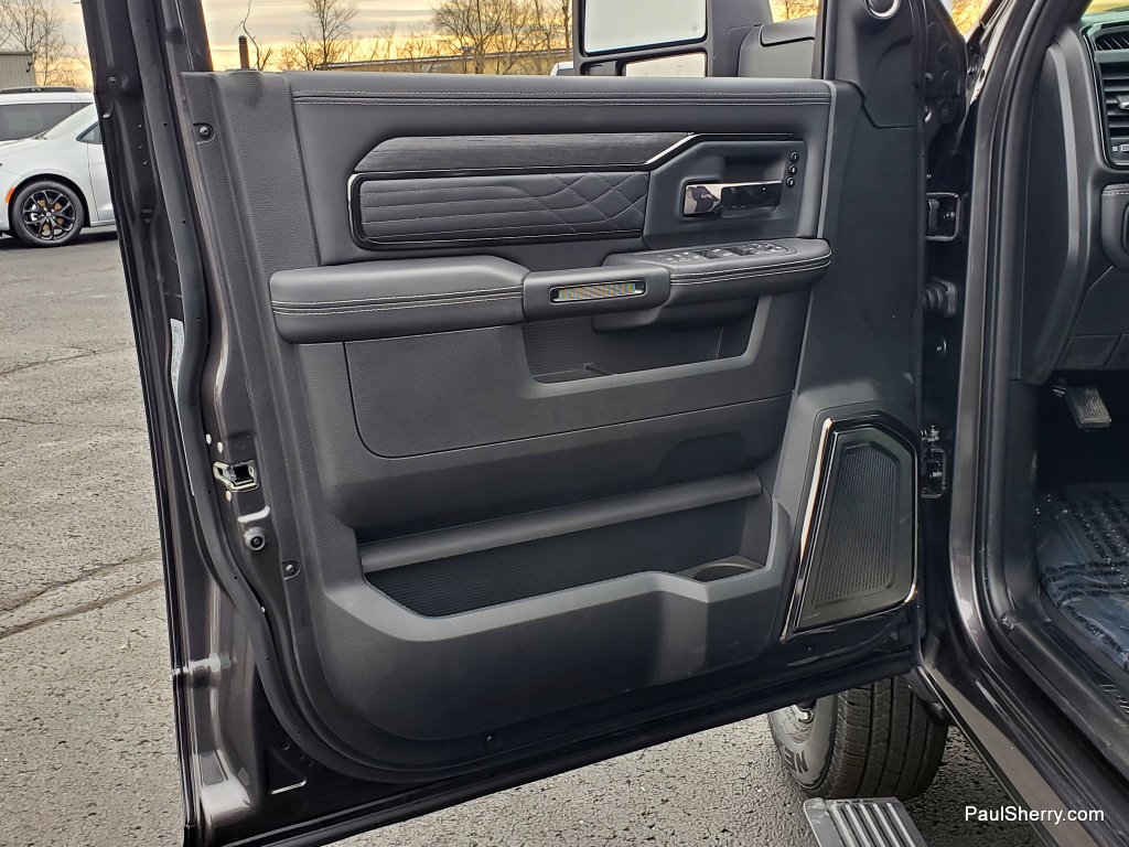 New 2026 RAM 3500 Limited image 27