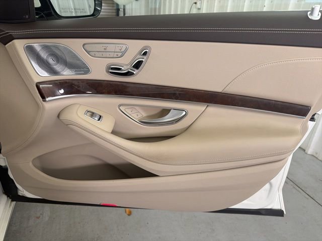 Used 2019 Mercedes-Benz S 560 4MATIC Sedan image 20