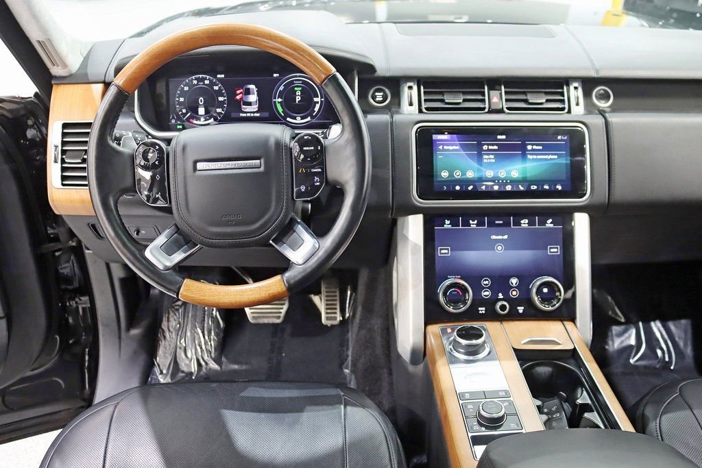 Used 2021 Land Rover Range Rover Autobiography image 15