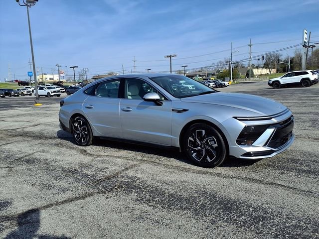 Used 2025 Hyundai Sonata SEL image 8
