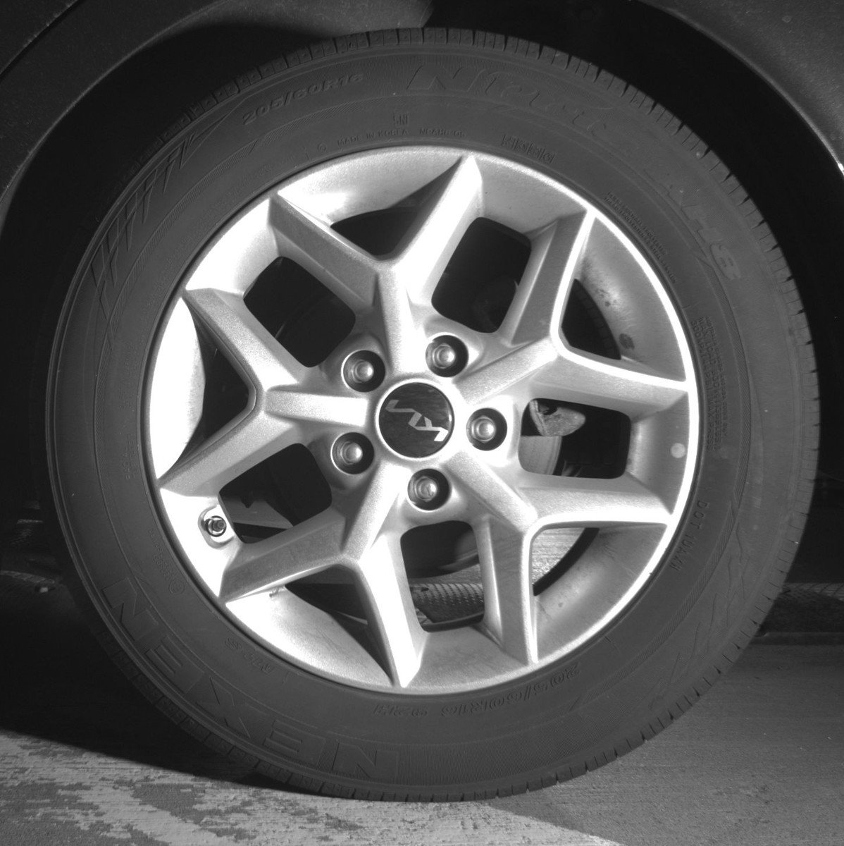 Used 2025 Kia Soul LX w/ LX Technology Package FWD image 14