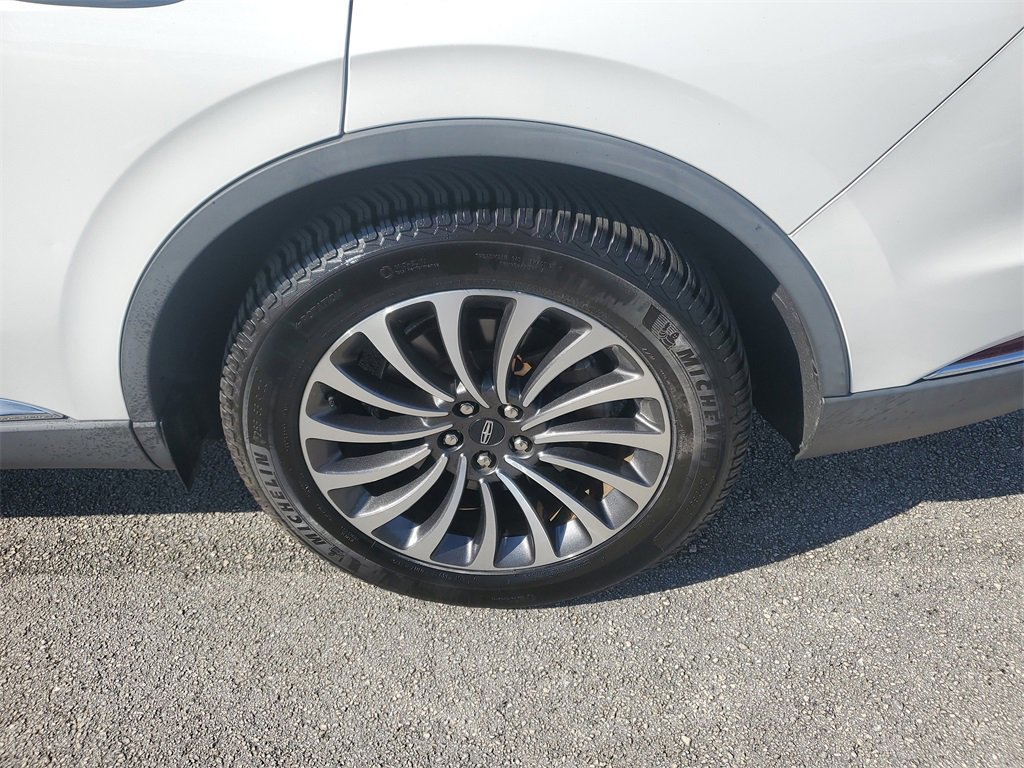 Used 2020 Lincoln Aviator Reserve w/ Elements Package Plus image 8