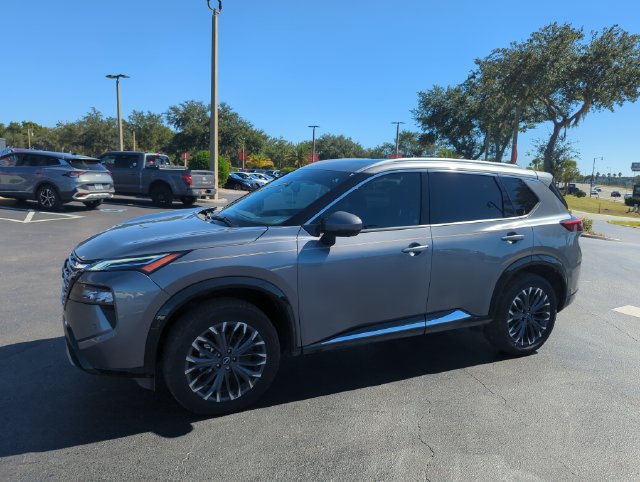 New 2026 Nissan Rogue Platinum AWD/4WD image 13