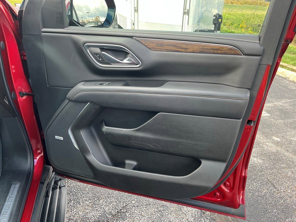 Certified 2023 Chevrolet Tahoe Premier w/ Advanced Technology Package image 16