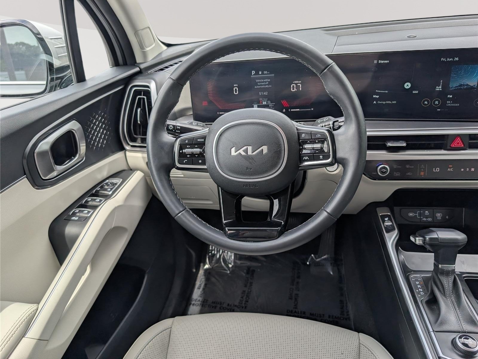 Used 2024 Kia Sorento S FWD image 17