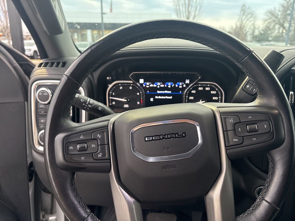 Used 2022 GMC Sierra 2500 Denali w/ Denali Ultimate Package image 13