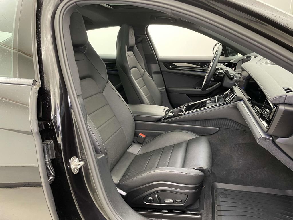 Certified 2024 Porsche Panamera 4 image 23