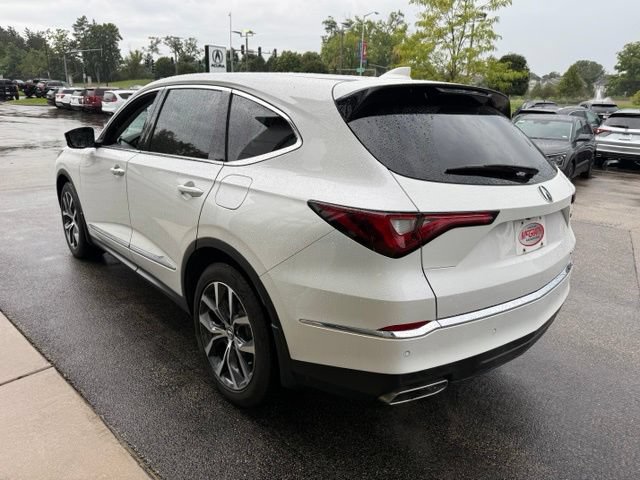 Used 2024 Acura MDX w/ Technology Package AWD/4WD image 4
