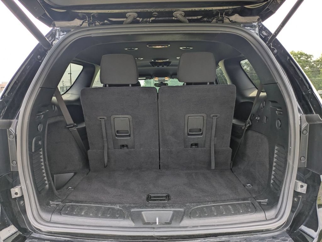 Used 2025 Dodge Durango GT RWD image 32