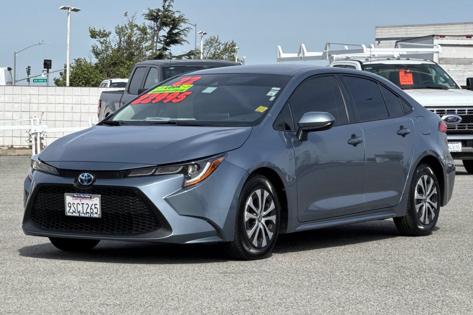 Used 2022 Toyota Corolla LE FWD image 8