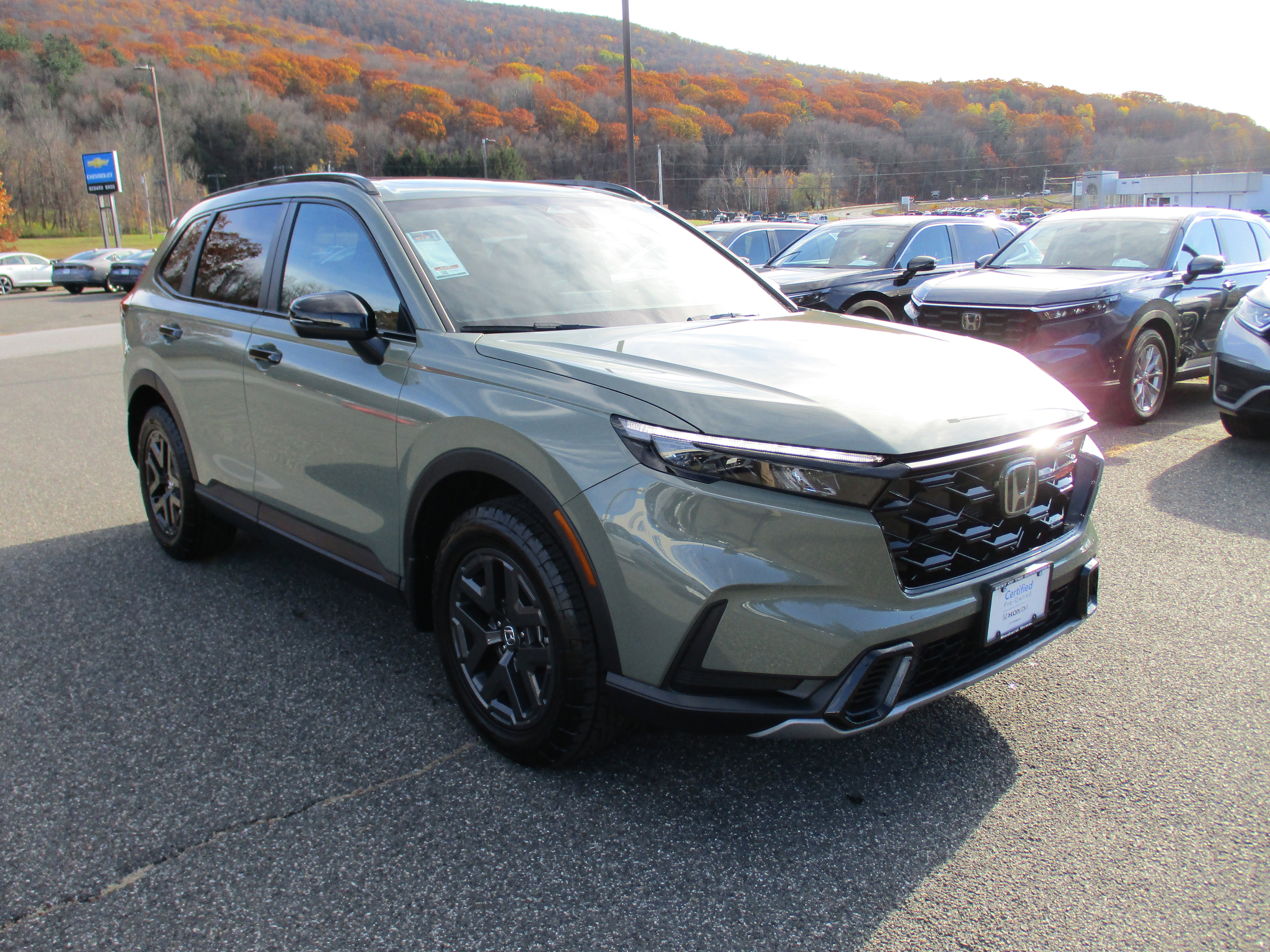 Certified 2026 Honda CR-V TrailSport image 3